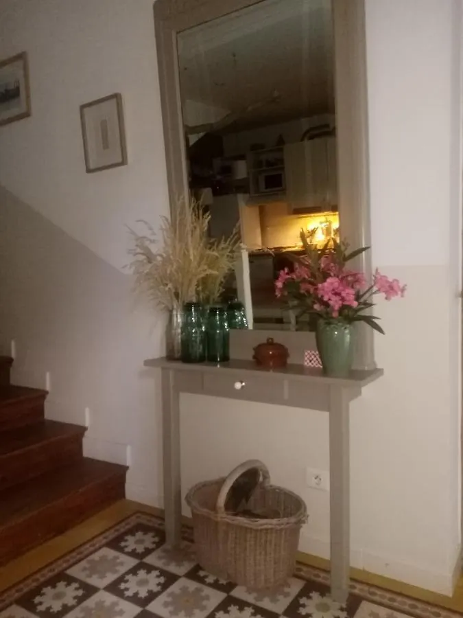 Clos St Joseph Oullins Guest house